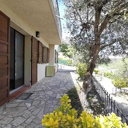 Bas De Villa Au Calme Villeneuve-Loubet Exterior photo