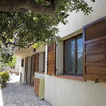 Bas De Villa Au Calme Villeneuve-Loubet Exterior photo